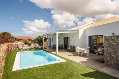Image de Maison de vacances \"Villa Era 2\" avec jardin, piscine, terrasse et Wi-Fi