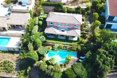 Image de Villa For 8/10 People Swimming pool, jacuzzi, Panoramic view of the sea and vineyards
