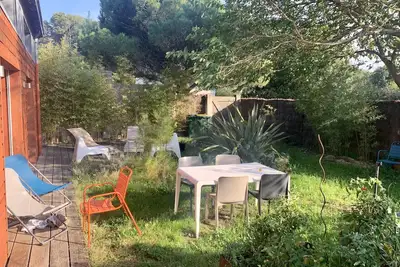 Image de Une maison de vacances à Batz-sur-Mer : proche plage et bourg, avec jardin!