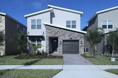 Image de 630sst: Refined 5-bed/5-bath home with games loft and private pool and spa