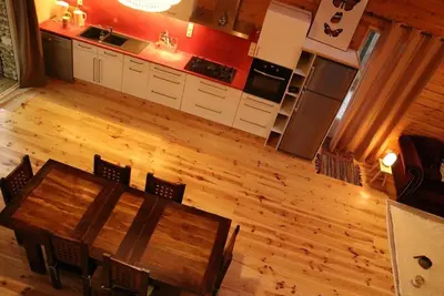 Image de Gîte + Spa privatif 10 personnes Esprit Cabane