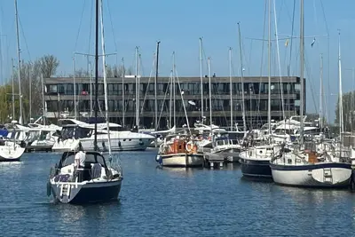 Image de You can't live closer to the water