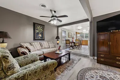 Image de Enjoy the Agave House! Best location, Outdoor Fun, Ample Parking & Pet-Friendly!