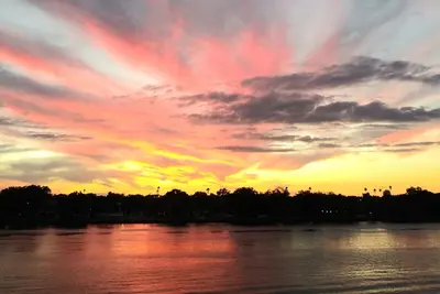 Image de Direct Intercoastal Frontage -  Amazing Waterfront Views & Sunsets