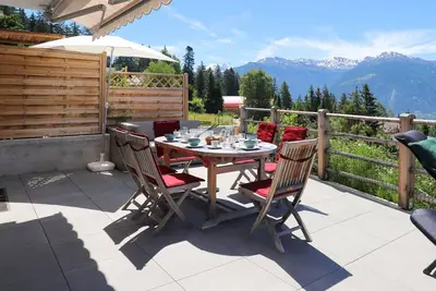 Image de Magnifique maison de vacances privée pour 6 personnes avec Wifi, Tv, terrasse et parking