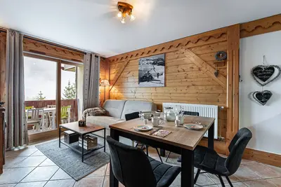 Image de Appartement cosy à Méribel avec piscine, spa et proche pistes
