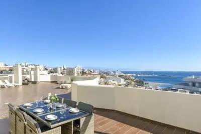 Image de Penthouse with very spacious terrace on holiday resort, walking distance beach!