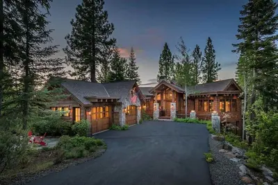 Image de Laura's Overlook Lodge at Northstar - Tluxp