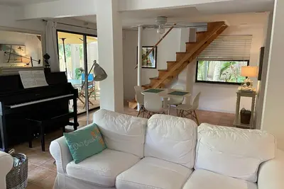 Image de Enjoy our Private Beach Access!