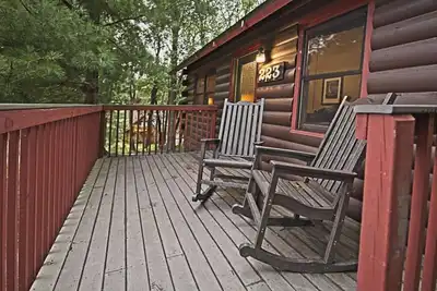 Image de Christmas Mountain Village™ -Grand 2 Bedroom Cabin
