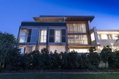 Image de Beachfront Luxury