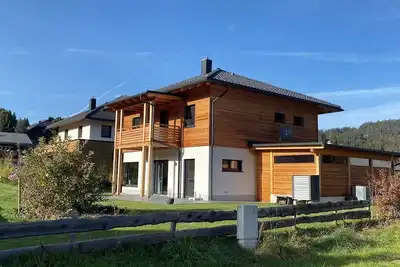 Image de Haus Bergheimat - spacious modern vacation home in WeiĂźbriach with garden