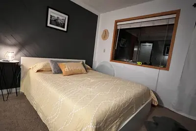 Image de Master bedroom breakfast included
