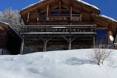 Image de Magnifique Chalet en bois et pierres à 300 m du télésiège de la Roche