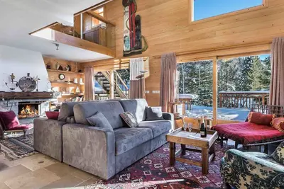 Image de Chalet spacieux proche pistes, sauna, cinéma, 12 pers