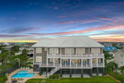 Image de Seaductress 7 Bedrooms, Oceanfront