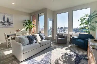 Image de 20% off - Pet Friendly Oceanview - Near Boardwalk