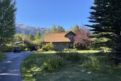 Image de Beautiful Pvt Home W\/ Modern Furnishing - Exclusive West Bank Jackson Hole
