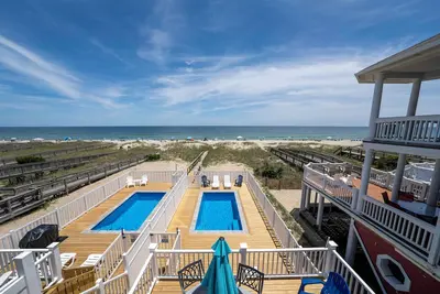Image de Ocean Oasis at Kure Beach, Oceanfront, Private Heated Pool