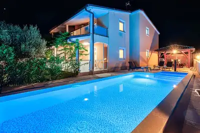 Image de Apartment with pool view 3