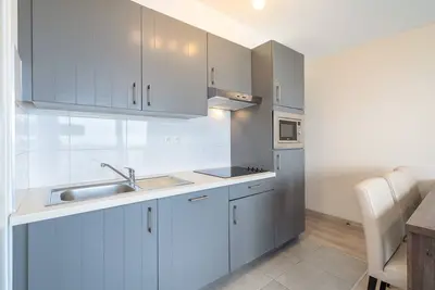 Image de Appartement pour 6 personnes avec balcon et vue sur mer