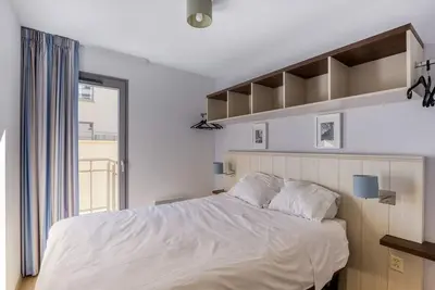 Image de Appartement pour 4 personnes avec vue sur mer et balcon à l'arrière