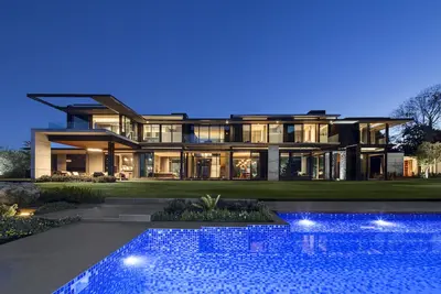 Image de Stunning 5 bedroom home in Upper Constantia