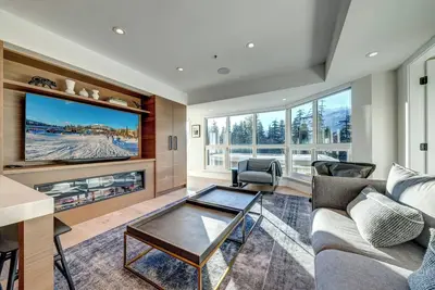 Image de Le Chamois 305 - Ski in Ski out, Common Pool, Hot Tub & Gym