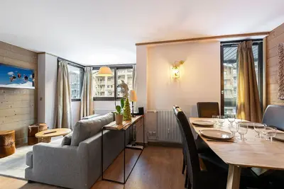 Image de Duplex moderne à 100m des pistes, Wifi, casier à skis