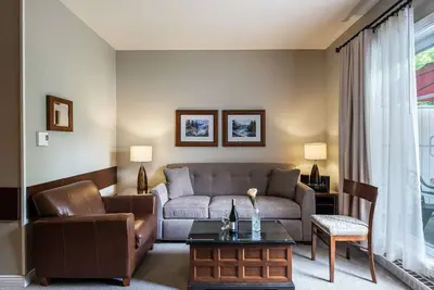Image de Mont-Tremblant - Château Beauvallon - Suite Familiale 1 Chambre
