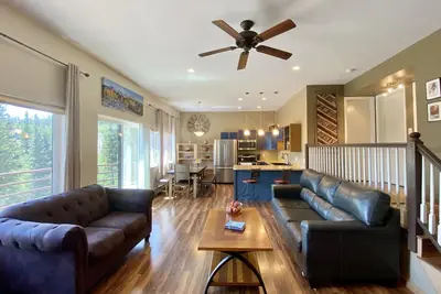 Image de Breezy Co mountain condo with spectacular sunset
