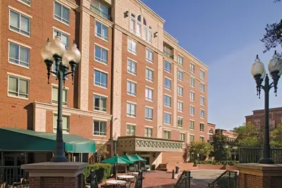 Image de Wyndham Old Town Alexandria - Alexandria, Va - 3 Bedroom Presidential