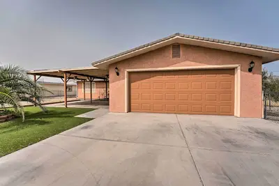 Image de Updated Family Home - 2 Blocks to Colorado River!