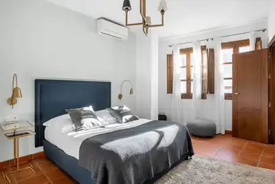 Image de Limehome Granada Calle Sta. Ana