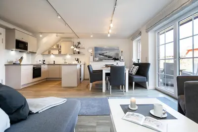 Image de Exclusive apartment, centrally located for 6 persons with sauna, terrace, garden, Wlan.