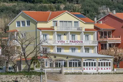 Image de Room S8 in villa Padova - Rab