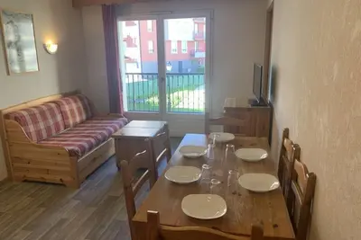 Image de 1er étage, piscine, balcon, télévision, casier à ski, 38m², Saint Gervais