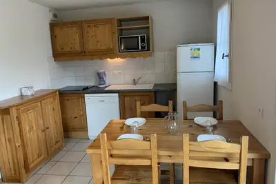 Image de 4ème étage, piscine, balcon, télévision, casier à ski, 45m², Saint Gervais