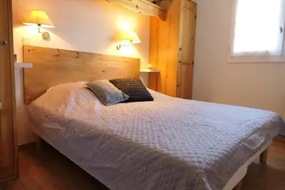 Image de 4ème étage, piscine, balcon, télévision, casier à ski, 38m², Saint Gervais