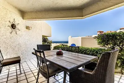 Image de Terrasol 153, In the heart of everything, 10 min walk to Downtown