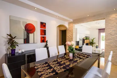 Image de Appartement de vacances Trogir pour 1 - 9 personnes avec 3 chambres Ă coucher - Maison de vacances
