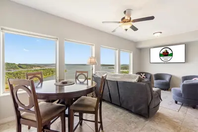 Exquisite Lake View Condo with Balcony & Sunroom at The Majestic at Table Rock