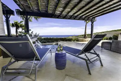 Image de ⚡️ Enjoy Resort Experience + Luxury Retreat with Private dipping Pool!