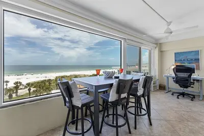 Image de Horizons West Unit #406 - Best View - Best Beach!