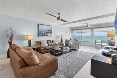 Image de Horizons West Unit #504 - Awesome View and Beach!