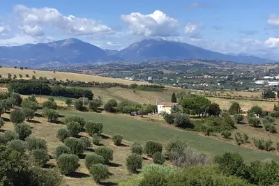 Image de Villa Maise sleeps 8 in 4 Bedrooms, 3 Bathrooms, Stunning Views, 3km from Beach