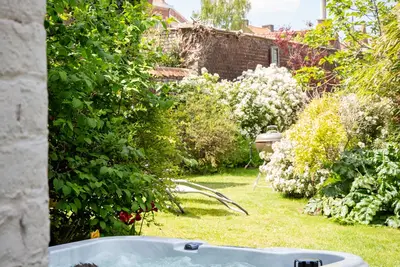 Image de Suite Junior centre ville spa 3 personnes en option,
