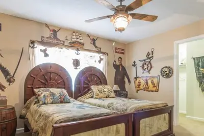 Image de 6br4ba, Disney Delight@WindsorHills, Themed Rooms, 5min@Disney, Pool/Spa/Game Room!