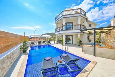 Image de Luxury Samira 2 Villas, Kiziltas, 3 en-suite beds, roof top jacuzzi
