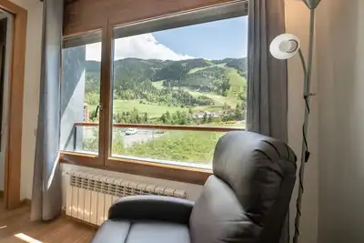 Image de Sol Tarter 6 avec vue sur la montagne